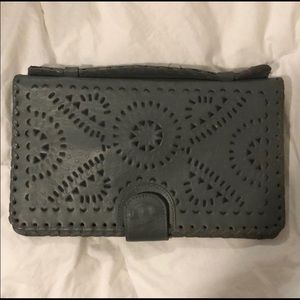 Cleobella Mexicana clutch